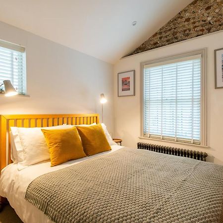 Beautiful, Central, 3 Min Walk From Beach, 2 King Doubles Brighton Dış mekan fotoğraf