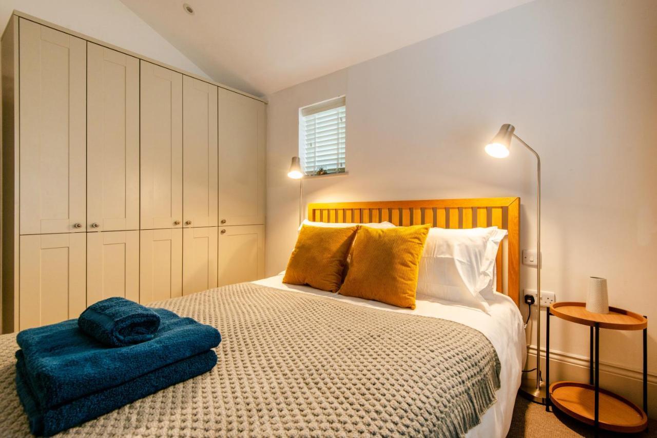Beautiful, Central, 3 Min Walk From Beach, 2 King Doubles Brighton Dış mekan fotoğraf