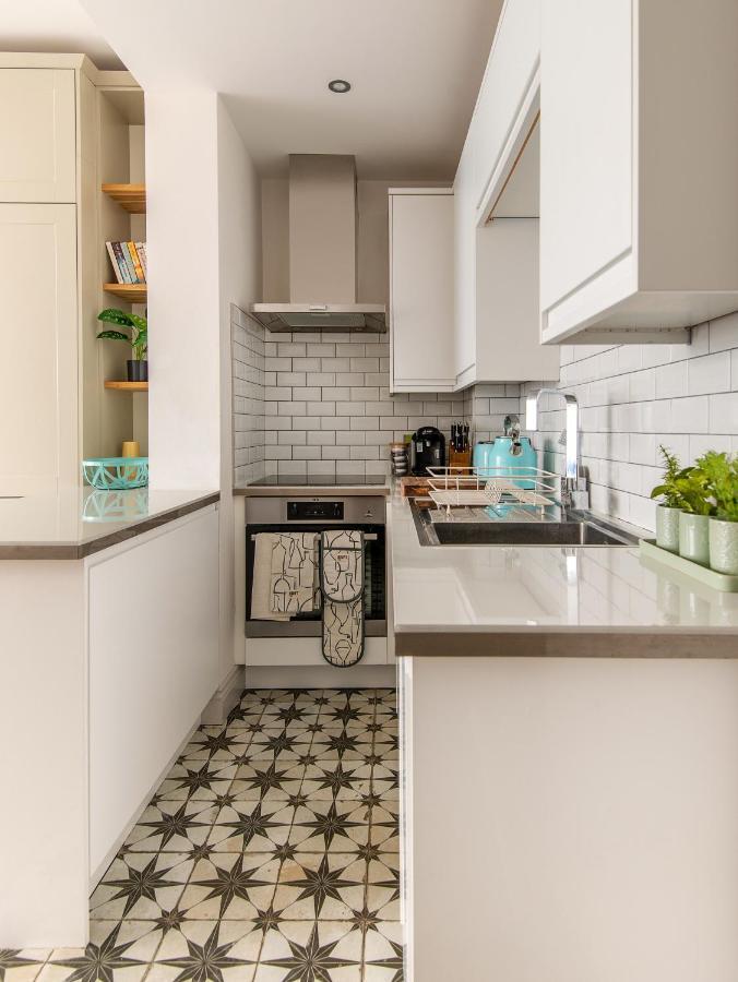 Beautiful, Central, 3 Min Walk From Beach, 2 King Doubles Brighton Dış mekan fotoğraf